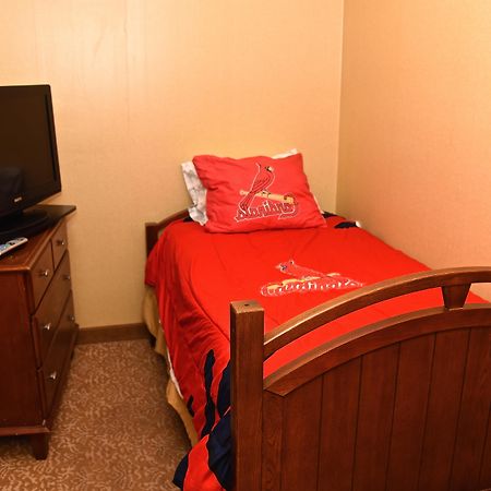 Holiday Inn Express Hotel & Suites Fenton/I-44 By Ihg Dış mekan fotoğraf