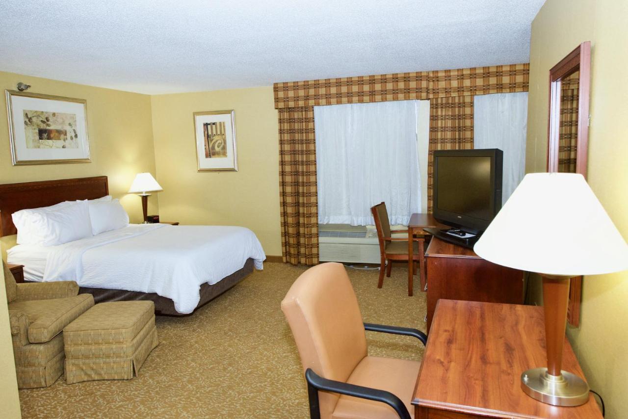 Holiday Inn Express Hotel & Suites Fenton/I-44 By Ihg Dış mekan fotoğraf