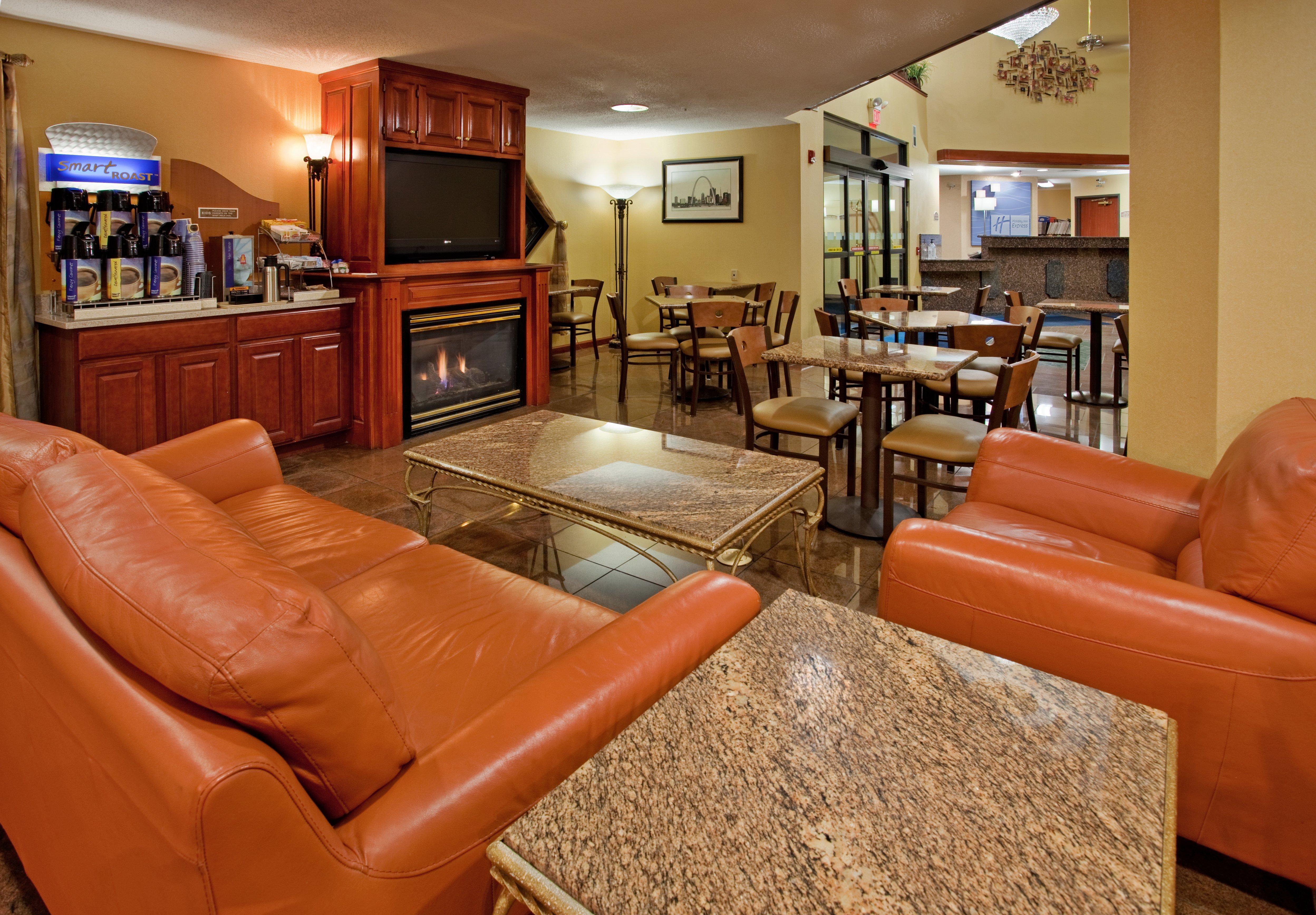 Holiday Inn Express Hotel & Suites Fenton/I-44 By Ihg Dış mekan fotoğraf