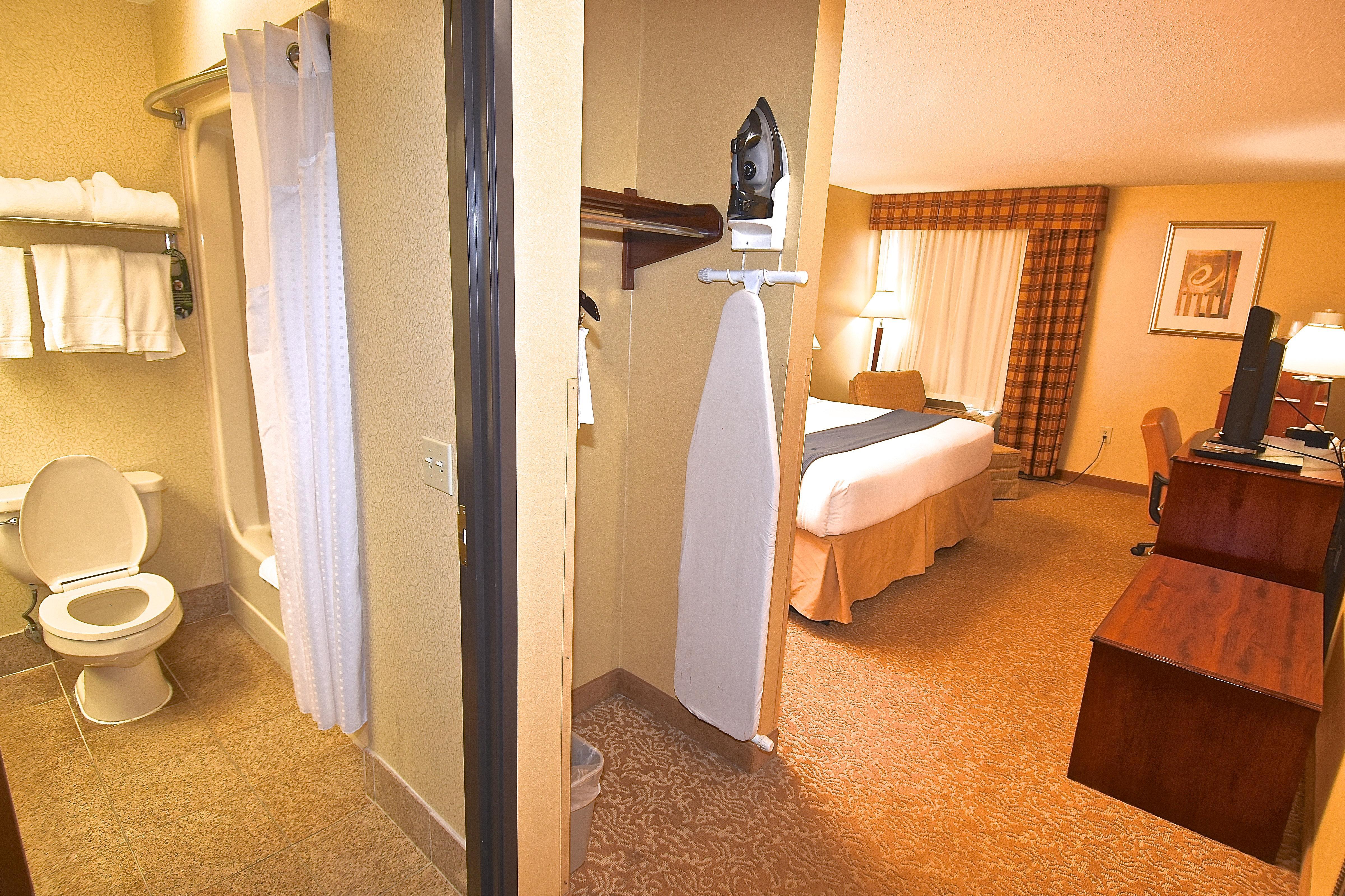Holiday Inn Express Hotel & Suites Fenton/I-44 By Ihg Dış mekan fotoğraf