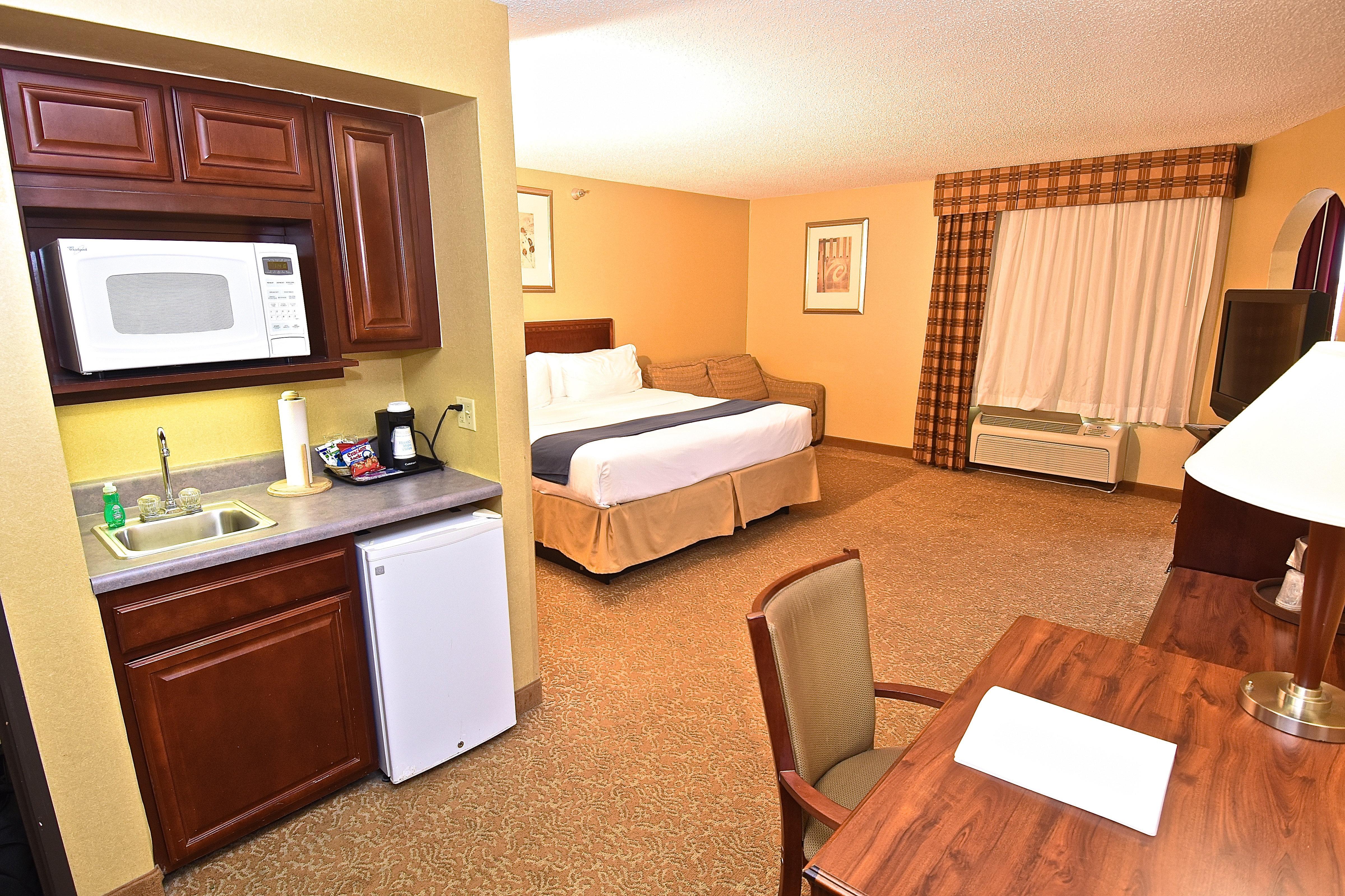 Holiday Inn Express Hotel & Suites Fenton/I-44 By Ihg Dış mekan fotoğraf